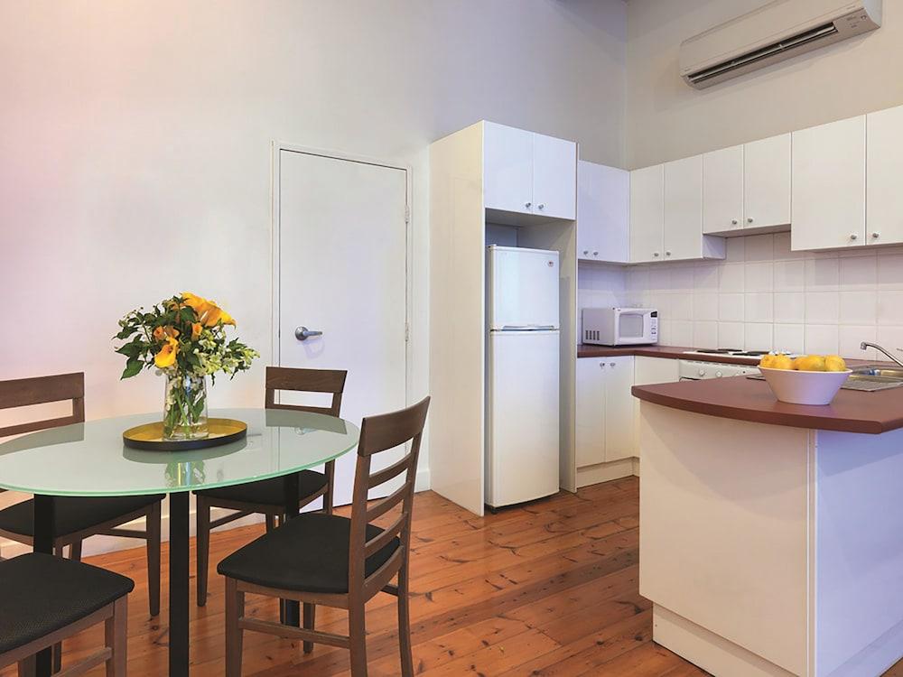 Adina Apartment Hotel Melbourne Flinders Street Exterior foto